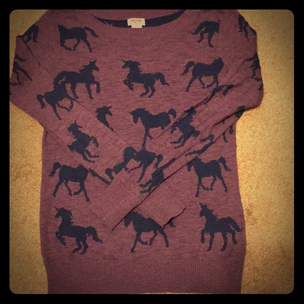 Unicorn sweater